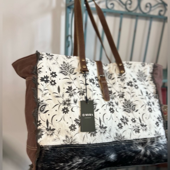 Myra Bag Floral Black and White Travel Tote - Picture 4 of 9